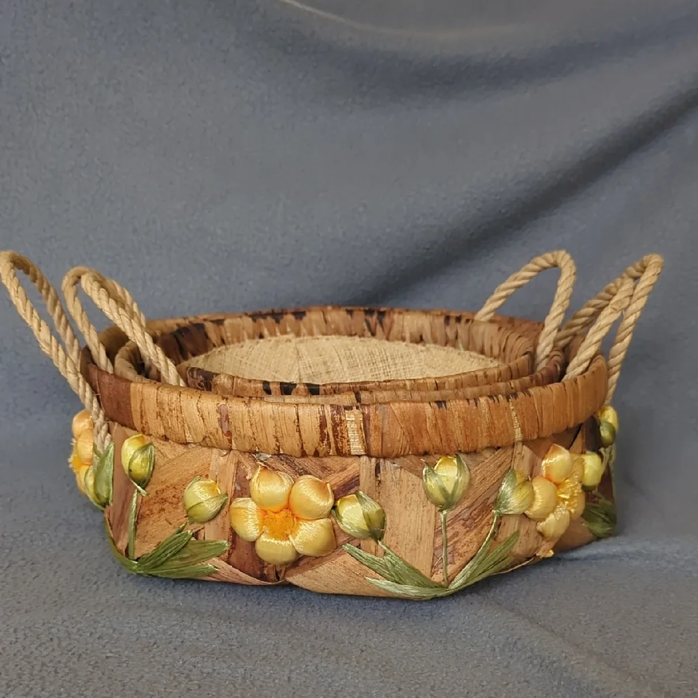 Woven Raffia Casserole Nesting Baskets. Set Of 3.